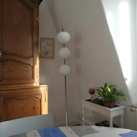 - Leopold A Malo Apartman *