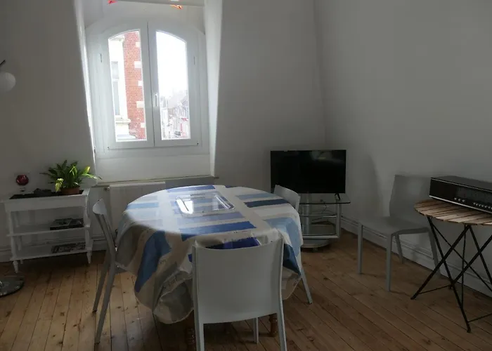 - Léopold à Malo Dunkirk